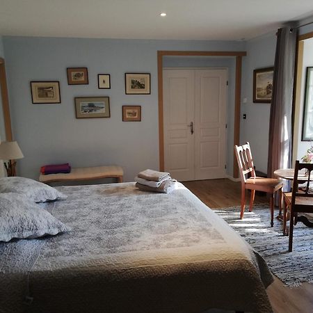 Le Domaine Des Platanes Bed & Breakfast Bourg-Charente Luaran gambar