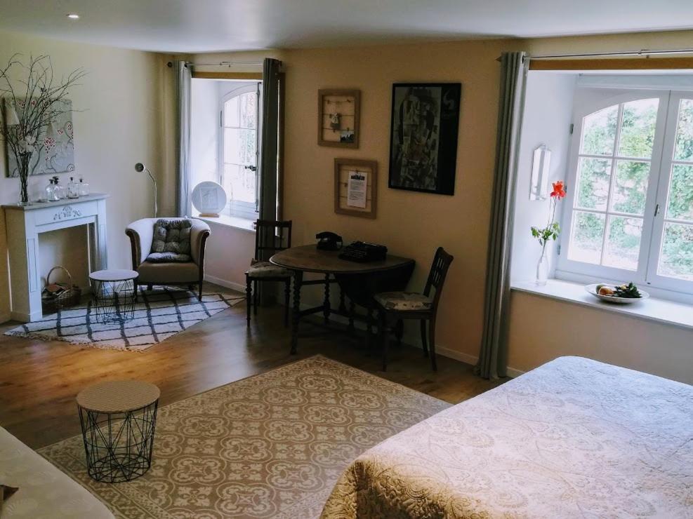 Le Domaine Des Platanes Bed & Breakfast Bourg-Charente Luaran gambar