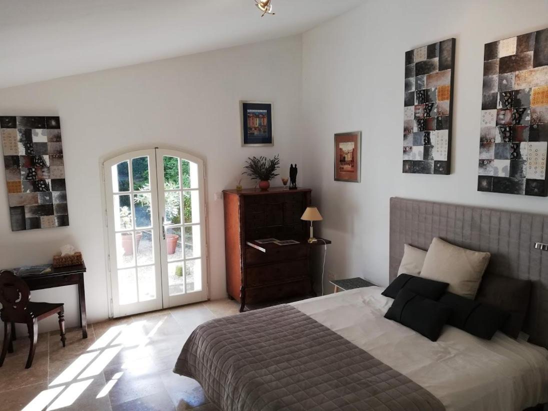 Le Domaine Des Platanes Bed & Breakfast Bourg-Charente Luaran gambar