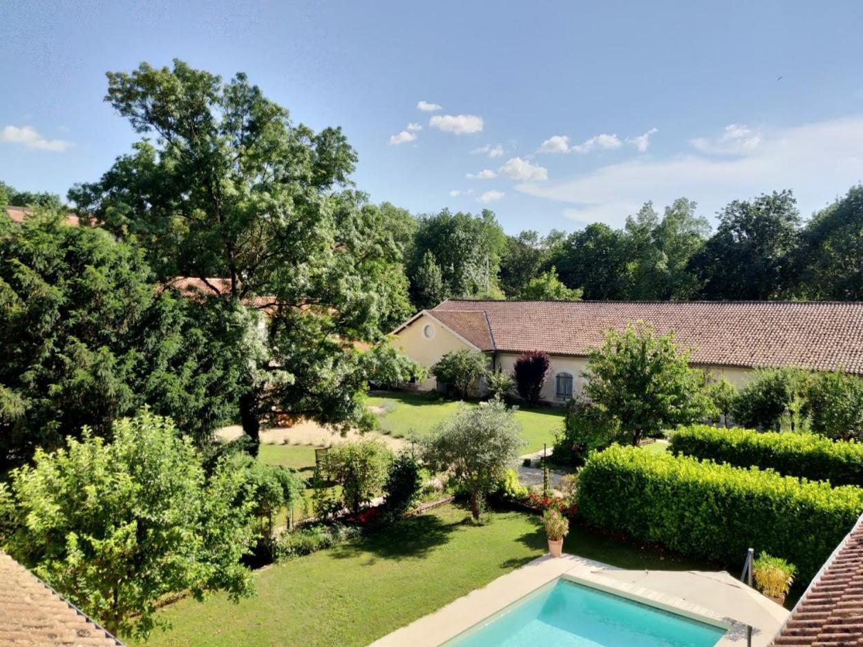 Le Domaine Des Platanes Bed & Breakfast Bourg-Charente Luaran gambar